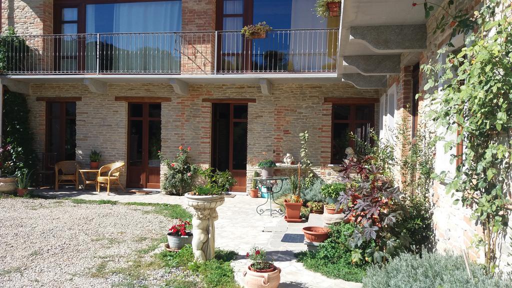 Agriturismo Ercolana Neviglie Dış mekan fotoğraf